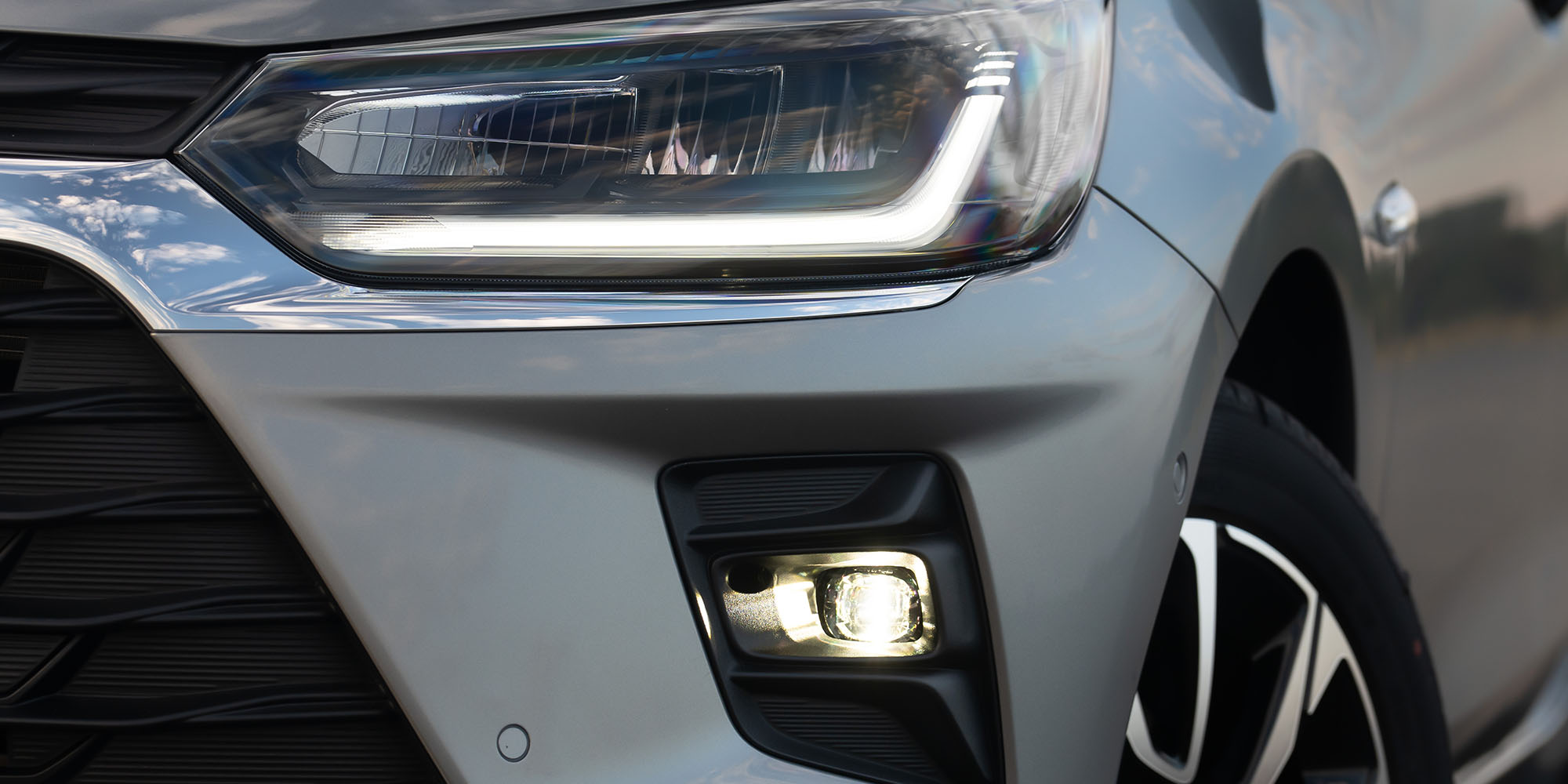 Faros onix turbo